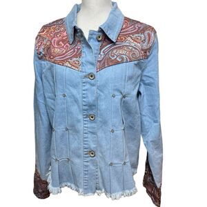 Back in the Saddle Wm’s Size Large Denim Paisley Raw Hem Button Up Shacket
